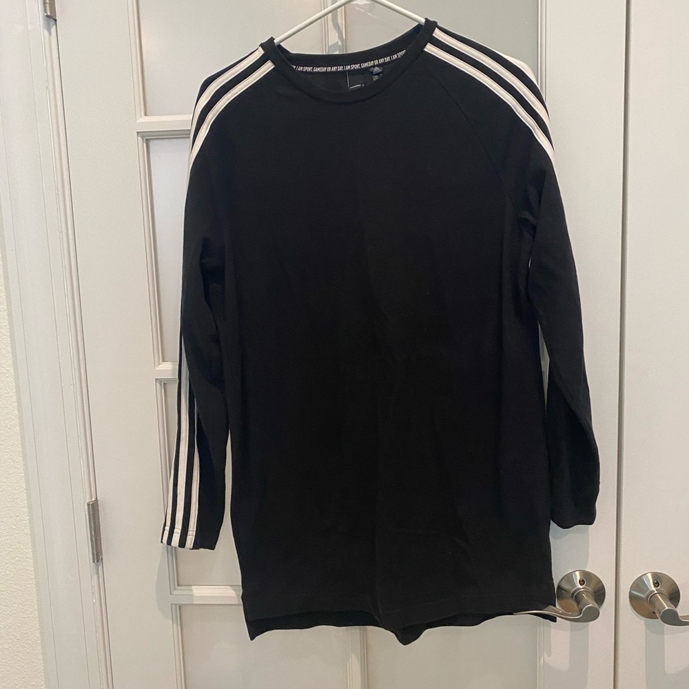 Adidas top